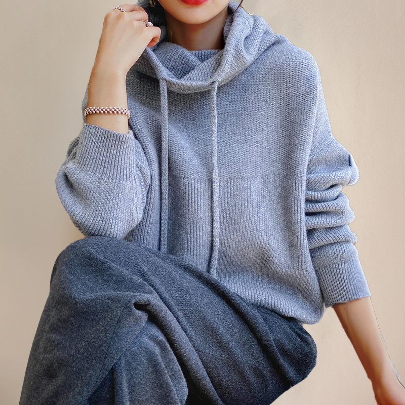 Grace | Turtleneck