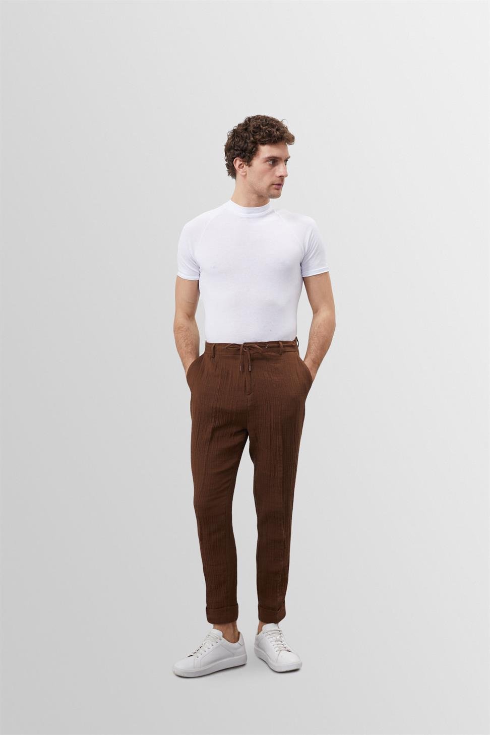 Joachim Classic White Slim Tee