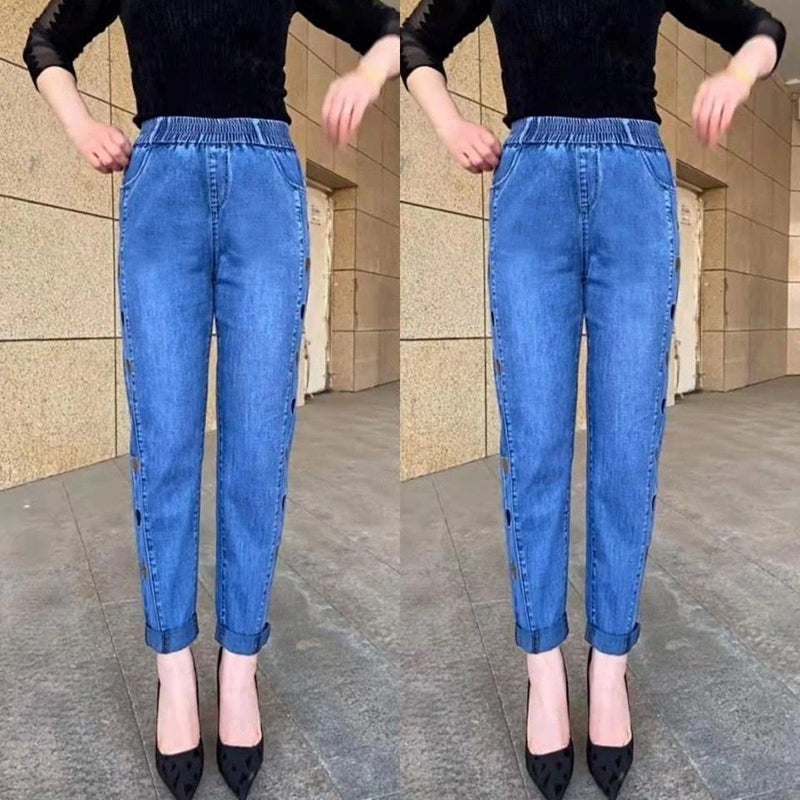 Soraya - Elastic Jeans with Embroidery